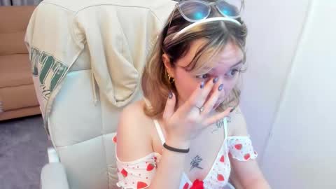 lucia_copper online show from 3, 12, 2025