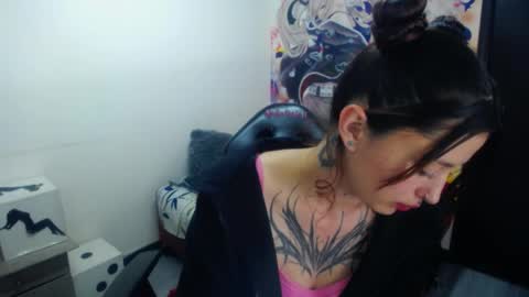 Snapshot of lucia_evans21 chatting on 21, 4, 2026 lucia_evans21 online show from 21, 4, 2026