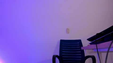 Lucia online show from 9, 4, 2026