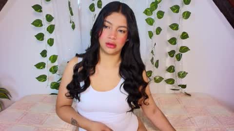 lucia_sweeet online show from 1, 12, 2025