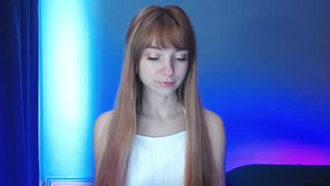 Snapshot of luciacam20 chatting on 13, 1, 2025 Lucy online show from 13, 1, 2025