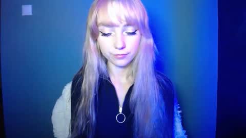 Snapshot of luciacam20 chatting on 1, 10, 2025 Lucy online show from 1, 10, 2025