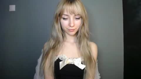 Snapshot of luciacam20 chatting on 1, 2, 2026 Lucy online show from 1, 2, 2026