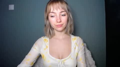 Snapshot of luciacam20 chatting on 18, 2, 2026 Lucy online show from 18, 2, 2026