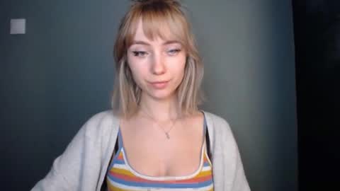 Snapshot of luciacam20 chatting on 21, 2, 2026 Lucy online show from 21, 2, 2026