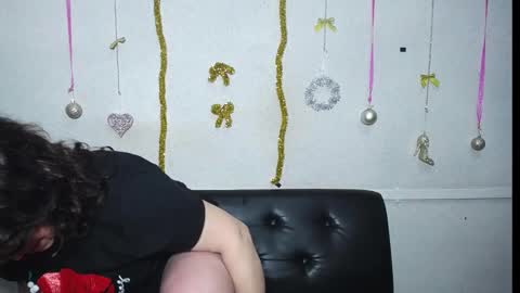 Snapshot of luciami chatting on 14, 1, 2025 LuciaMi online show from 14, 1, 2025