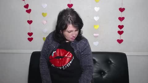 Snapshot of luciami chatting on 12, 2, 2025 LuciaMi online show from 12, 2, 2025