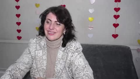 Snapshot of luciami chatting on 8, 3, 2025 LuciaMi online show from 8, 3, 2025