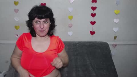 Snapshot of luciami chatting on 12, 3, 2025 LuciaMi online show from 12, 3, 2025
