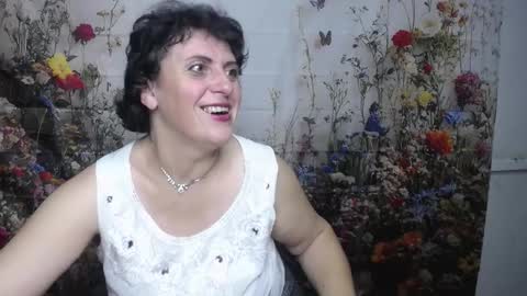 Snapshot of luciami chatting on 21, 9, 2025 LuciaMi online show from 21, 9, 2025