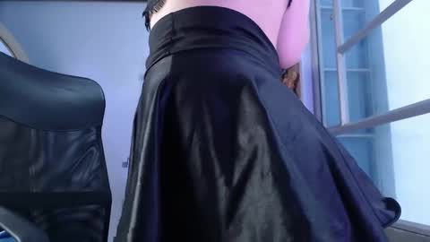 Luciana Evans online show from 7, 3, 2025