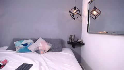 Luciana  online show from 8, 10, 2025