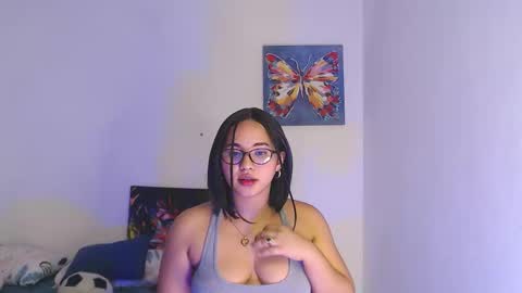 Snapshot of luciana_keating chatting on 16, 12, 2025 luciana online show from 16, 12, 2025