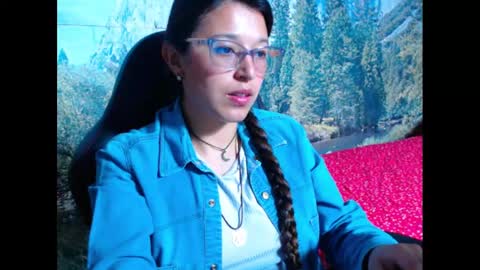 Snapshot of lucianahalen chatting on 29, 9, 2025 Lucy online show from 29, 9, 2025