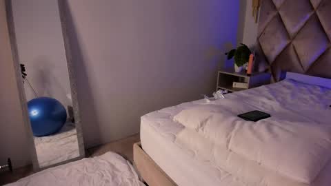 Luci  online show from 5, 3, 2025