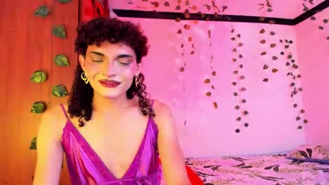 Snapshot of lucianromeo17 chatting on 26, 9, 2025 Lucy or Lucian 3 Come to my social Links3   online show from 26, 9, 2025