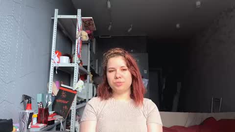 Snapshot of lucieallender chatting on 16, 5, 2026 Kate online show from 16, 5, 2026