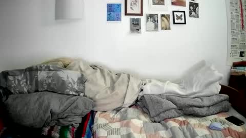 lucieleelark online show from 16, 1, 2026