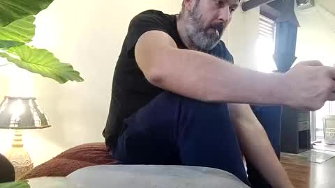 Lucifergotharder online show from 19, 11, 2025