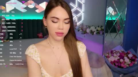 MimiFors online show from 11, 3, 2026