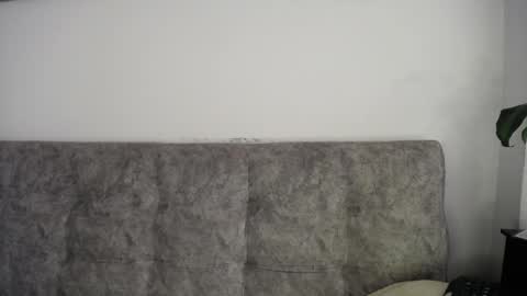 luciiana online show from 28, 2, 2026