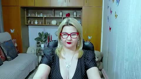 Lucille Fenly online show from 11, 3, 2026