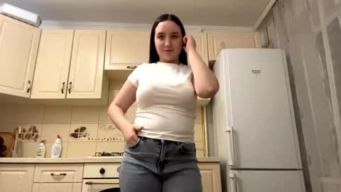 Snapshot of lucindapano chatting on 24, 11, 2025 Sofia online show from 24, 11, 2025