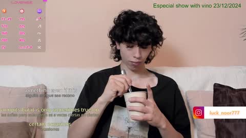 Snapshot of lucke_noor chatting on 10, 12, 2024 Noor online show from 10, 12, 2024