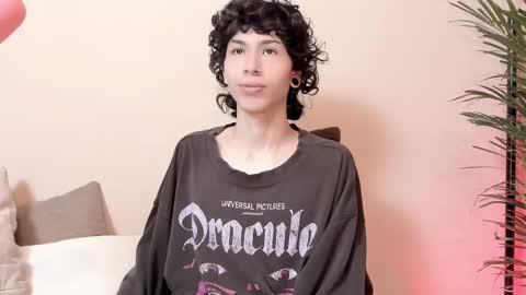 Snapshot of lucke_noor chatting on 19, 2, 2025 Noor online show from 19, 2, 2025