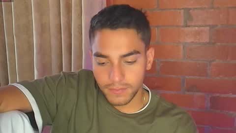 Snapshot of lucky_blessed chatting on 4, 2, 2025 lucky_blessed online show from 4, 2, 2025