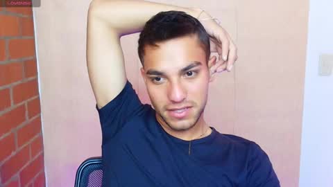 Snapshot of lucky_blessed chatting on 28, 2, 2025 lucky_blessed online show from 28, 2, 2025