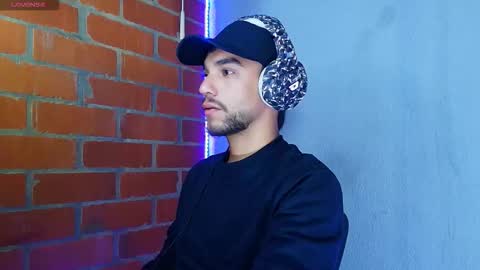 Snapshot of lucky_blessed chatting on 15, 9, 2025 lucky_blessed online show from 15, 9, 2025