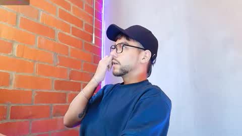 Snapshot of lucky_blessed chatting on 6, 10, 2025 lucky_blessed online show from 6, 10, 2025