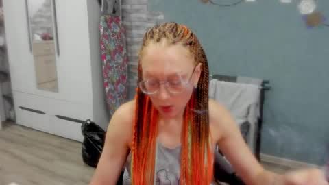 lucky_licky20 online show from 9, 11, 2025