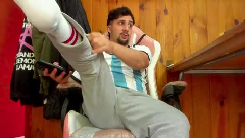 Luca  Lucky    online show from 8, 4, 2026