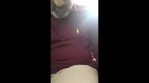 Snapshot of luckyfalcon2022 chatting on 18, 12, 2025 luckyfalcon2022 online show from 18, 12, 2025