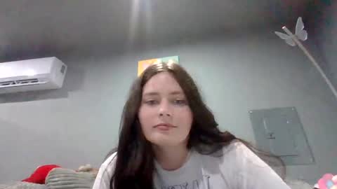 Snapshot of luckygirl96 chatting on 21, 9, 2025 luckygirl96 online show from 21, 9, 2025