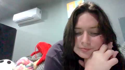 Snapshot of luckygirl96 chatting on 10, 10, 2025 luckygirl96 online show from 10, 10, 2025