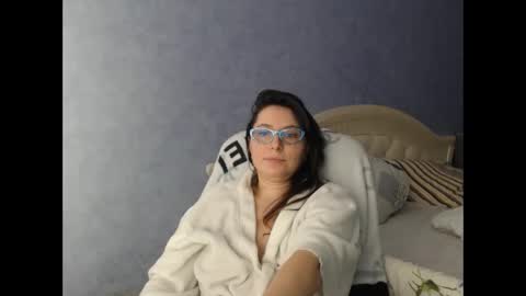 luckylinda23 online show from 12, 2, 2025