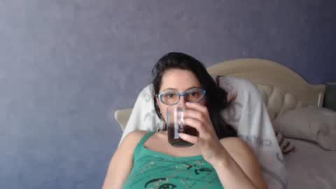 luckylinda23 online show from 8, 3, 2025