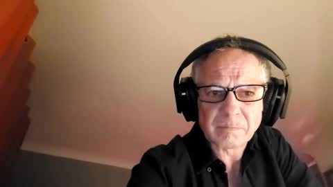 Snapshot of luckypuppy222 chatting on 4, 5, 2026 luckypuppy222 online show from 4, 5, 2026