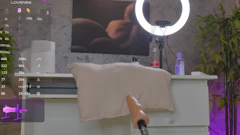 Snapshot of luckystrikee_ chatting on 26, 1, 2025 Alice online show from 26, 1, 2025