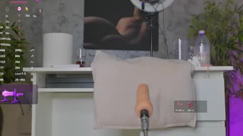 Snapshot of luckystrikee_ chatting on 11, 3, 2025 Alice online show from 11, 3, 2025