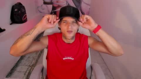 Snapshot of luckyy_boy_ chatting on 3, 4, 2026 Lucky online show from 3, 4, 2026