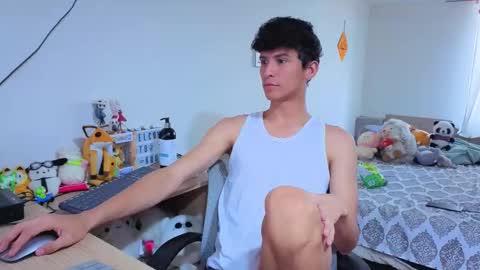 Lu Independent Model online show from 21, 12, 2025