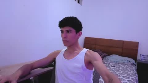 Lu Independent Model online show from 18, 4, 2026