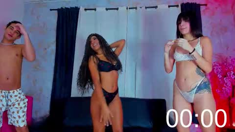 luna alice francisco mike online show from 4, 3, 2026