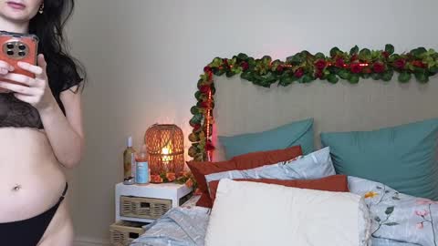 Snapshot of lucy1990xxx chatting on 2, 2, 2025 Lucy online show from 2, 2, 2025