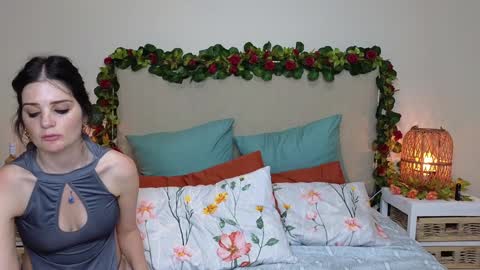 Snapshot of lucy1990xxx chatting on 7, 2, 2025 Lucy online show from 7, 2, 2025