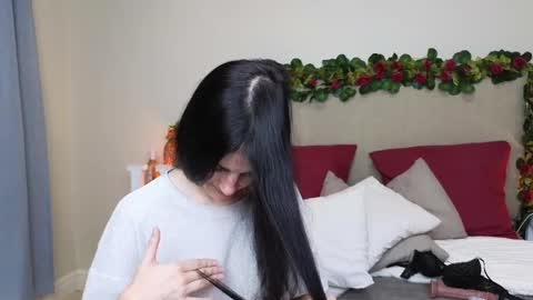 Snapshot of lucy1990xxx chatting on 11, 3, 2025 Lucy online show from 11, 3, 2025